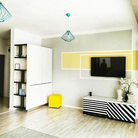Aldor 2 Mamaia Nord Apartment Navodari Bagian luar foto