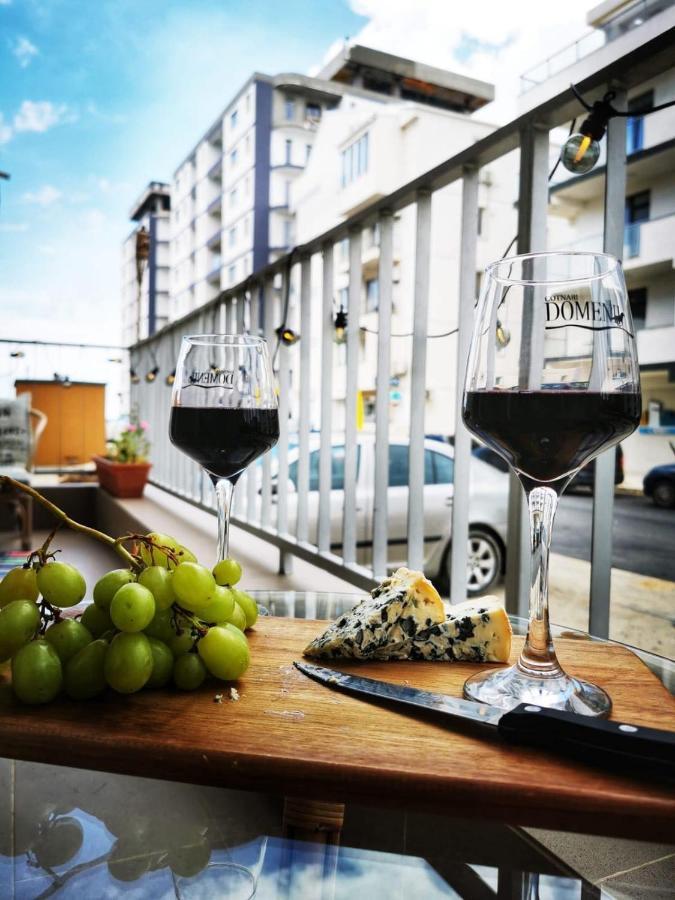 Aldor 2 Mamaia Nord Apartment Navodari Bagian luar foto