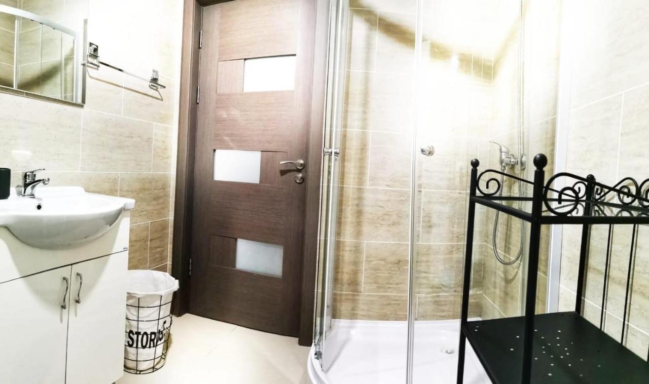 Aldor 2 Mamaia Nord Apartment Navodari Bagian luar foto